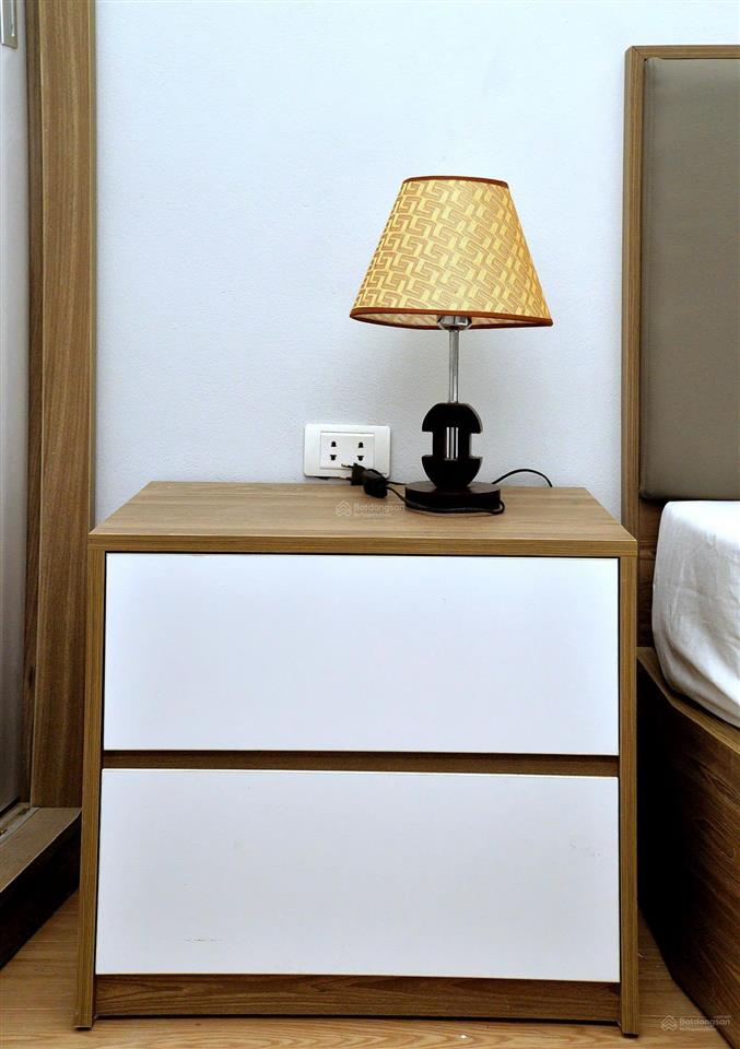 Nhà nguyên căn cầu giấy  ngõ 3 nguyễn văn huyên  3 ngủ  giá cực tốt.  0978 791 ***