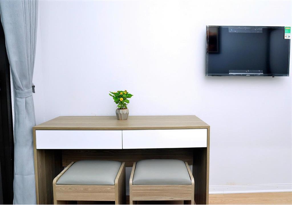 Nhà nguyên căn cầu giấy  ngõ 3 nguyễn văn huyên  3 ngủ  giá cực tốt.  0978 791 ***