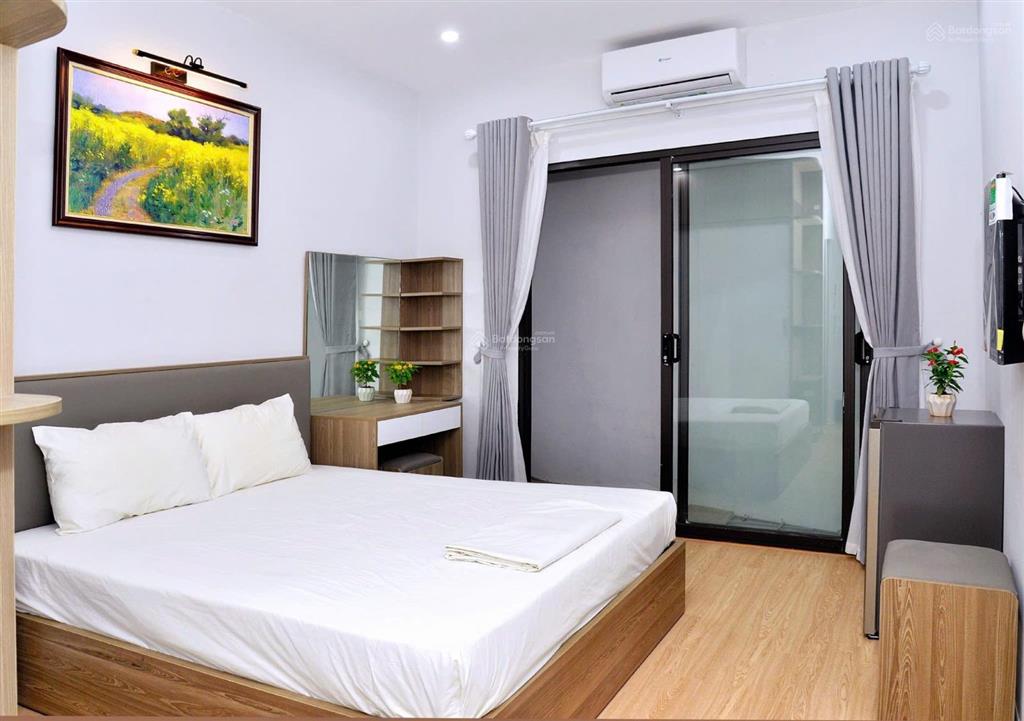 Nhà nguyên căn cầu giấy  ngõ 3 nguyễn văn huyên  3 ngủ  giá cực tốt.  0978 791 ***