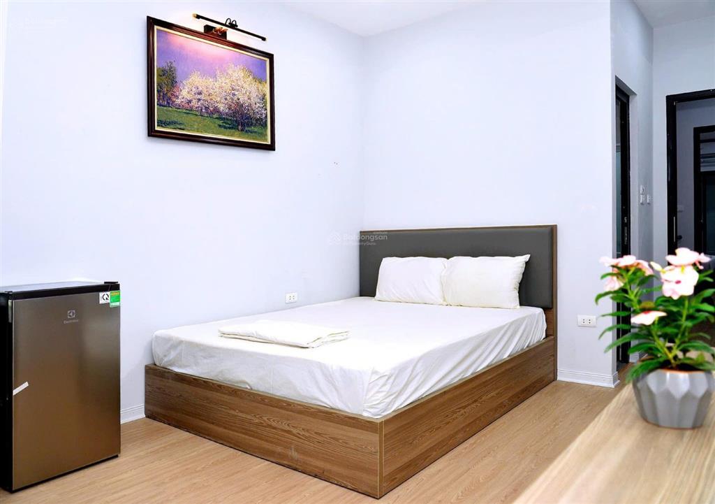 Nhà nguyên căn cầu giấy  ngõ 3 nguyễn văn huyên  3 ngủ  giá cực tốt.  0978 791 ***