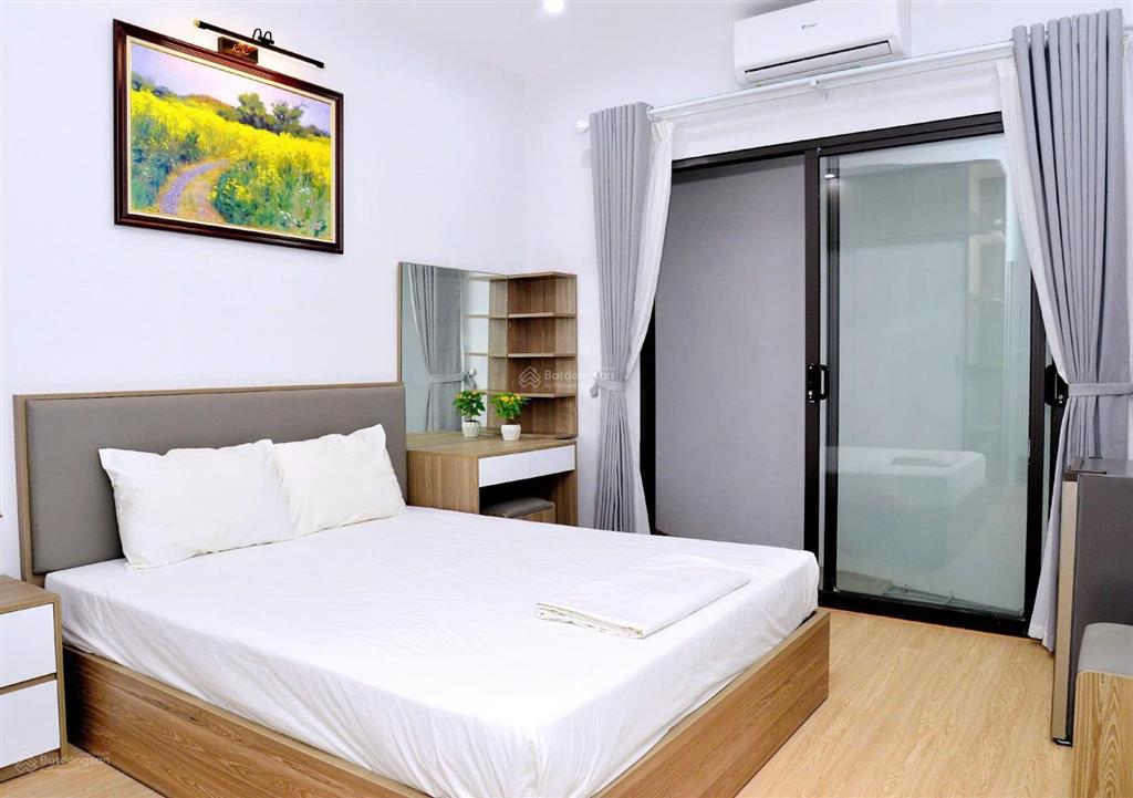 Nhà nguyên căn cầu giấy  ngõ 3 nguyễn văn huyên  3 ngủ  giá cực tốt.  0978 791 ***