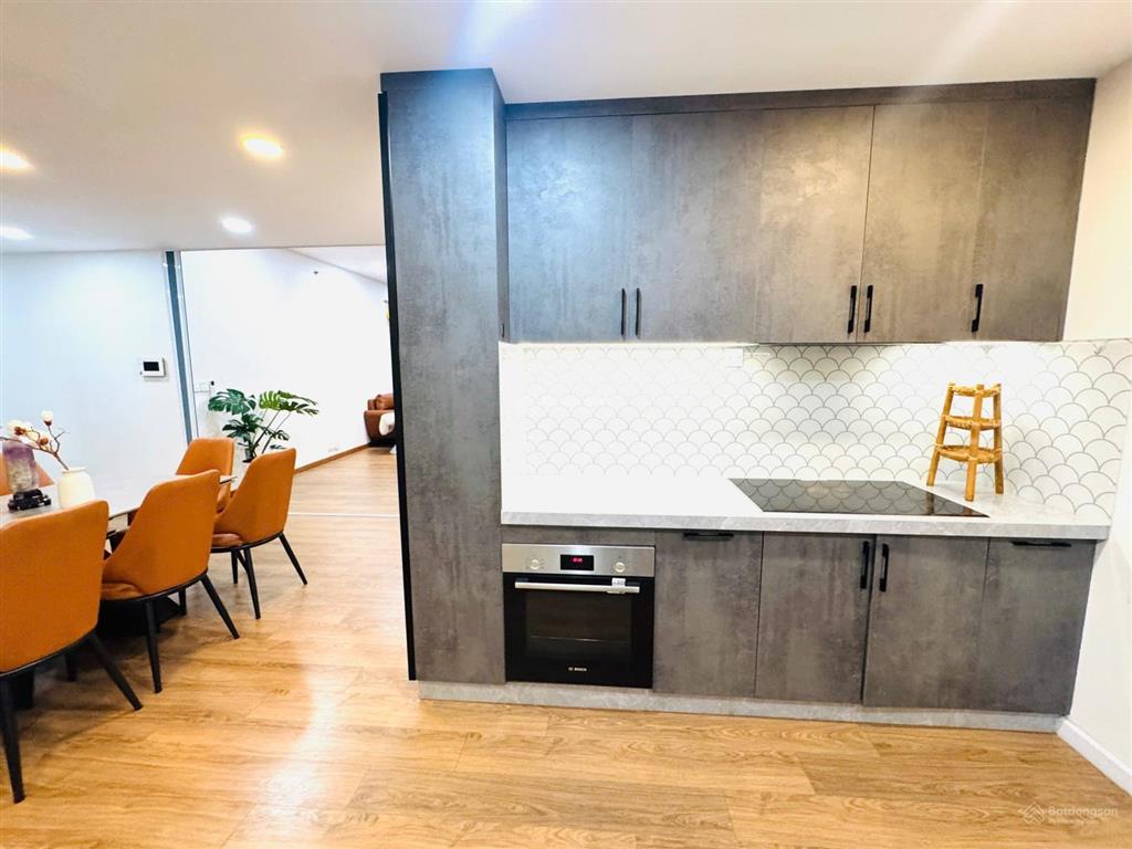 Thật cần bán căn hộ sunrise city south 3pn 138m2 view sông cực hiếm nhà đẹp lầu cao