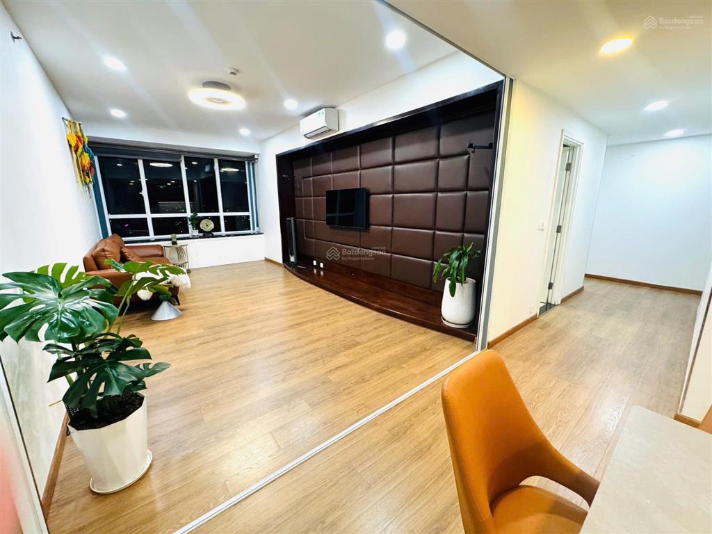 Thật cần bán căn hộ sunrise city south 3pn 138m2 view sông cực hiếm nhà đẹp lầu cao