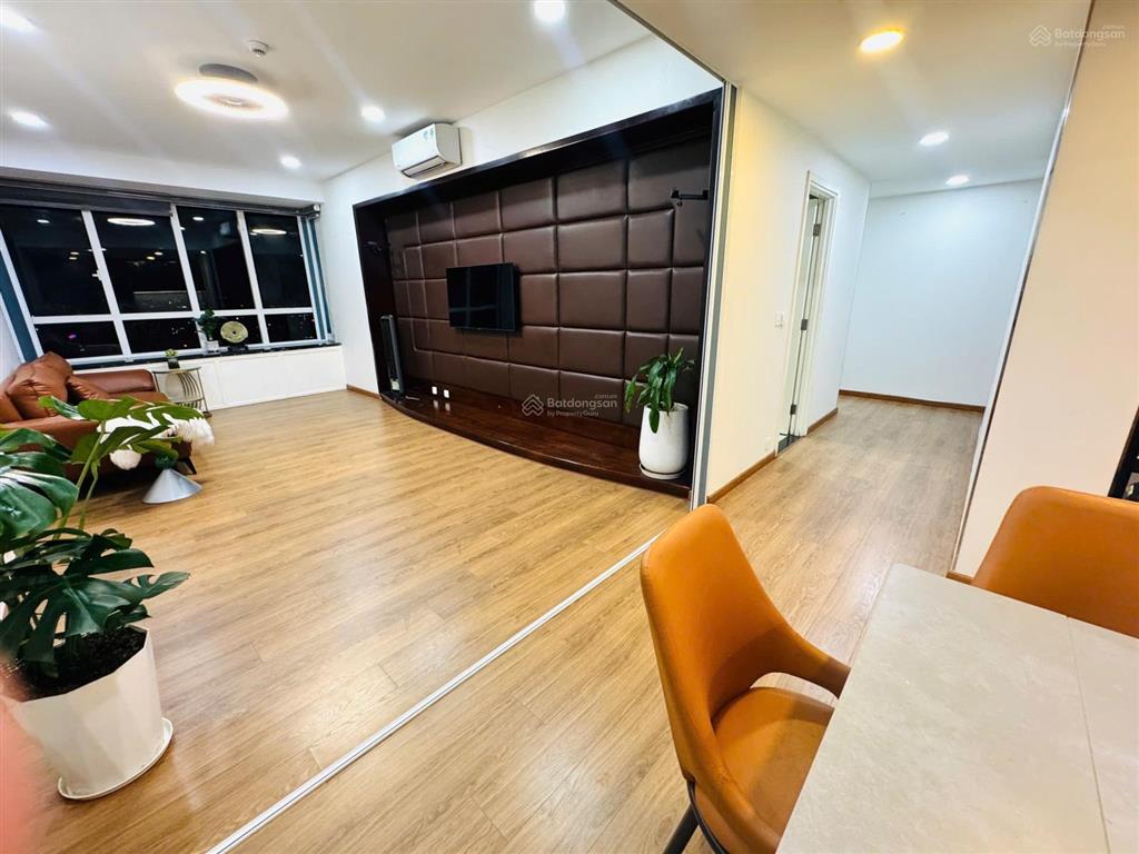 Thật cần bán căn hộ sunrise city south 3pn 138m2 view sông cực hiếm nhà đẹp lầu cao