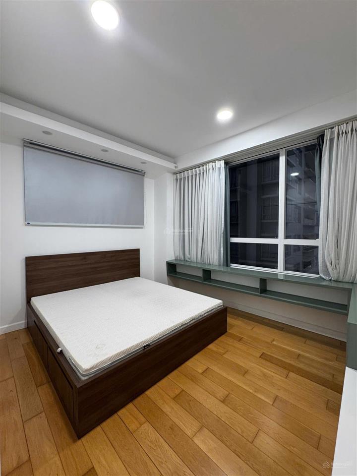 Bán căn hộ rẻ nhất sunrise city south quận 7 100m2  lầu cao view thoáng giá 7.6 tỷ rẻ nhất