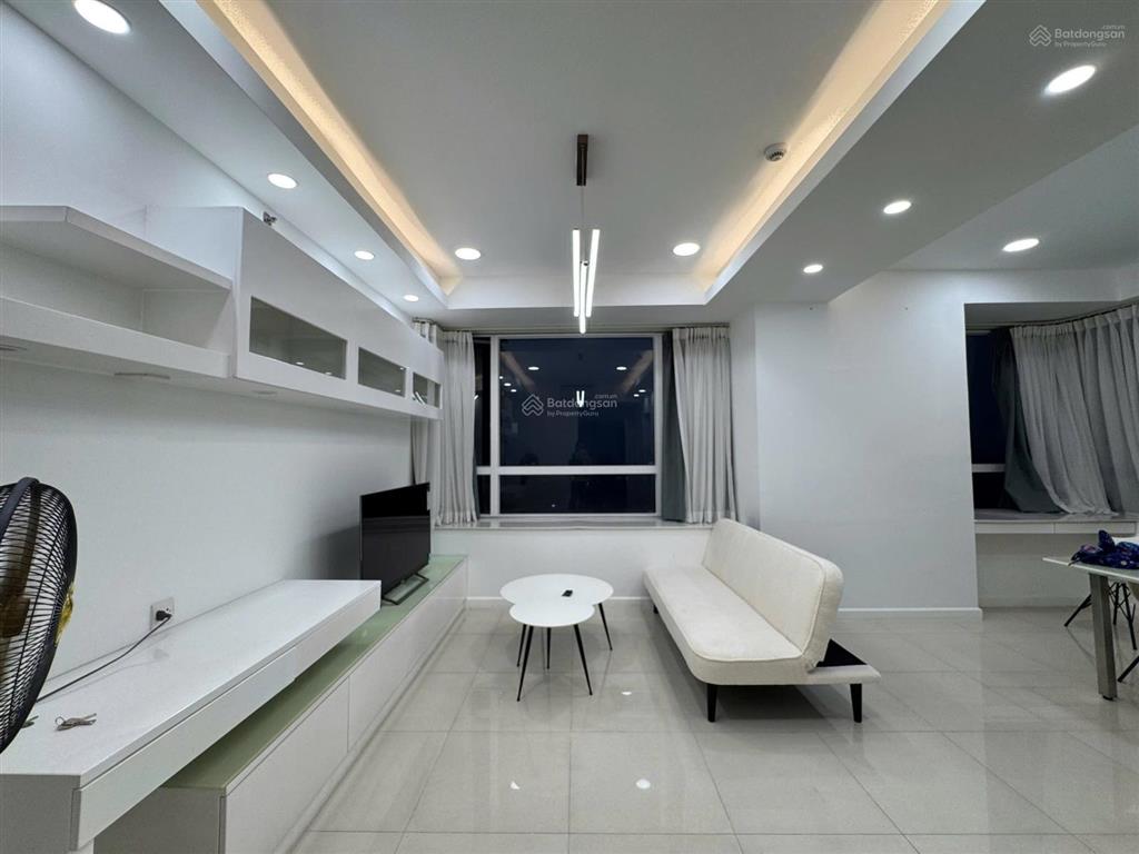 Bán căn hộ rẻ nhất sunrise city south quận 7 100m2  lầu cao view thoáng giá 7.6 tỷ rẻ nhất