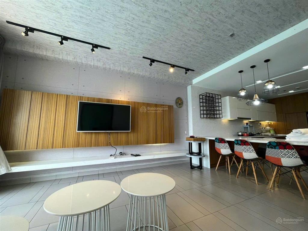 Cần bán căn hộ sunrise city north q7 view đông 3 phòng ngủ 124m² ban công lớn có sổ hồng giá tốt