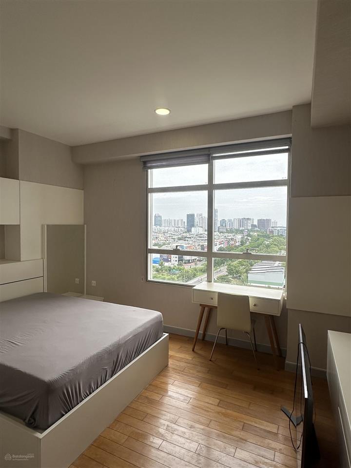 Cho thuê căn hộ sunrise city chính chủ, nội thất mới 100m2 có 2 phòng ngủ giá 20 triệu ở liền