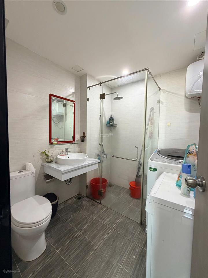 Bán căn hộ sunrise city north 74m2  2 phòng ngủ view đông giá tốt 6.5 tỷ có sổ