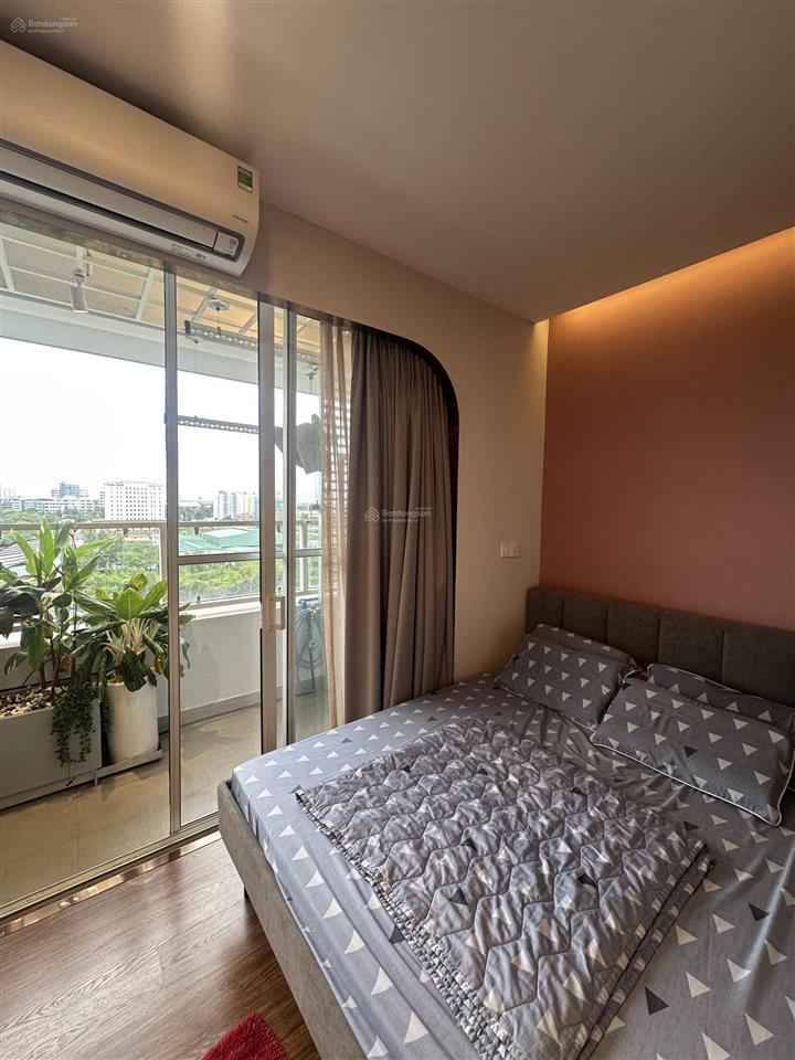 Bán căn hộ tâm huyết sunrise city south 60m2 ban công lớn 6 mét view sông đẹp