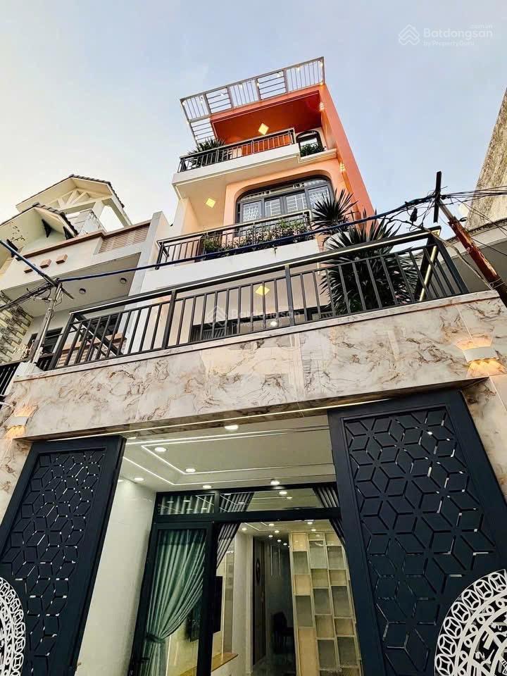 Nhà phố khu an ninh  đường xe hơi vị trí phạm văn chiêu, aht, gò vấp