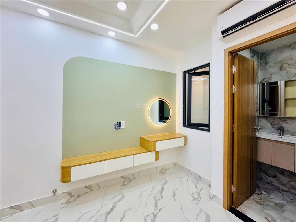 Nhà phố khu an ninh  đường xe hơi vị trí phạm văn chiêu, aht, gò vấp