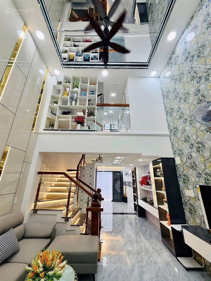 Cần bán nhanh nhà  bùi quang là hẻm thông ra 256//phan huy ích p12 gv  gần siêu thị emart 2