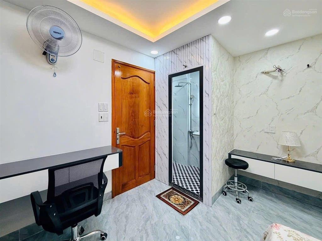 Cần bán nhanh nhà  bùi quang là hẻm thông ra 256//phan huy ích p12 gv  gần siêu thị emart 2