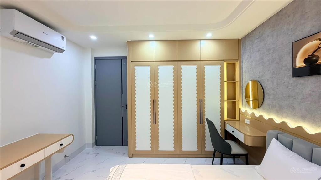 Lên sóng nhà mới full nội thất giá chỉ 5,6 tỷ