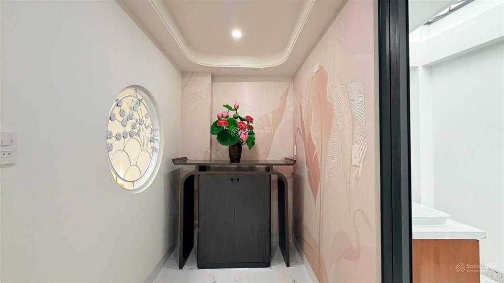 Lên sóng nhà mới full nội thất giá chỉ 5,6 tỷ