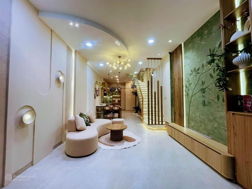Lên sóng nhà đẹp trần thánh tông  hẻm ô tô 5m  full nội thất giá chỉ 7,85tỷ  thương lượng