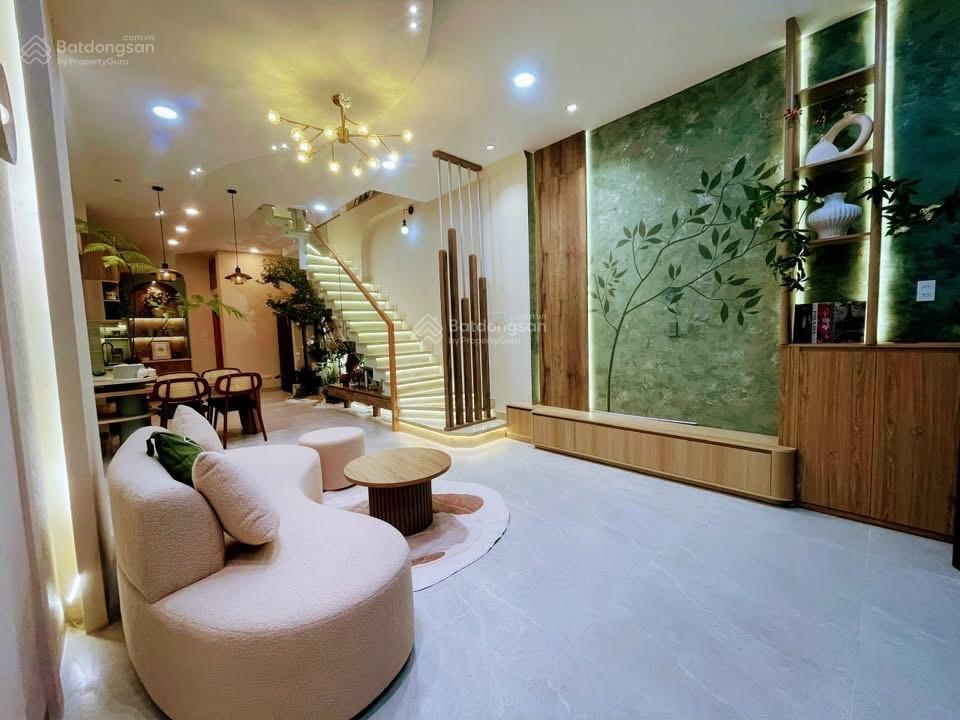 Lên sóng nhà đẹp trần thánh tông  hẻm ô tô 5m  full nội thất giá chỉ 7,85tỷ  thương lượng