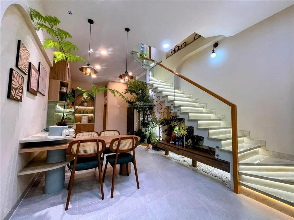 Lên sóng nhà đẹp trần thánh tông  hẻm ô tô 5m  full nội thất giá chỉ 7,85tỷ  thương lượng