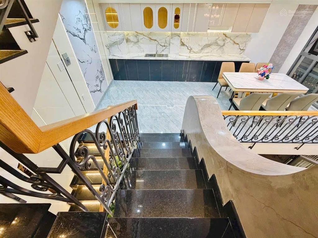 Giảm 500 triệu còn 6 tỷ 890 còn bớt lên sóng villa mini ngang 6m xây mới siêu đẹp
