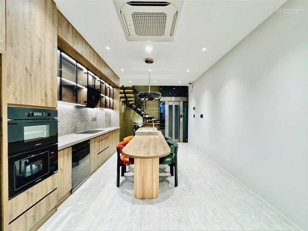 Chính chủ gửi bán nhanh nhà đẹp quang trung gò vấp  4,3m x 16m, 1 trệt 3 lầu