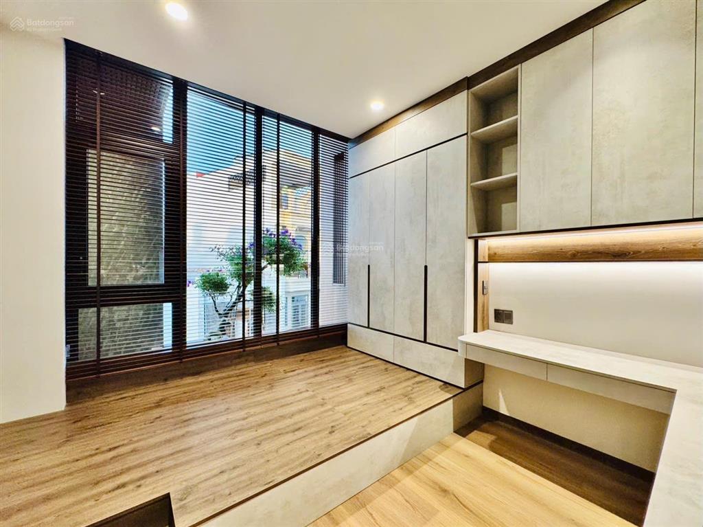 Chính chủ gửi bán nhanh nhà đẹp quang trung gò vấp  4,3m x 16m, 1 trệt 3 lầu