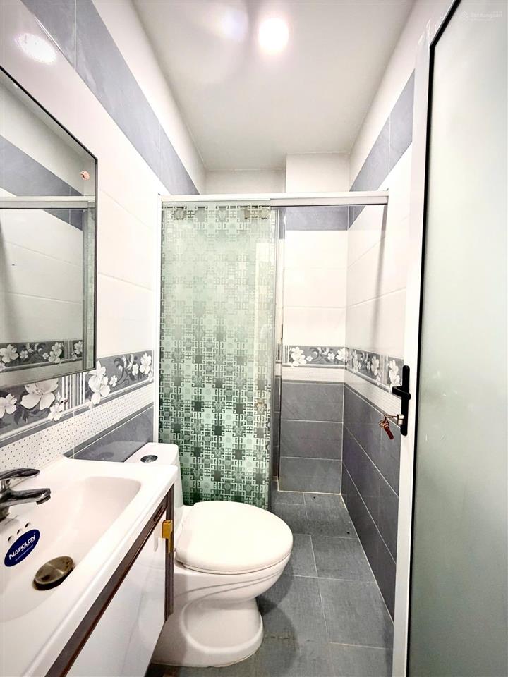 Siêu rẻ cho căn nhà phố khu đồng bộ ngay trường tân sơn