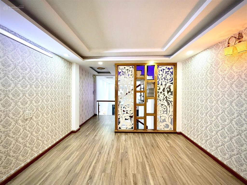 Siêu rẻ cho căn nhà phố khu đồng bộ ngay trường tân sơn