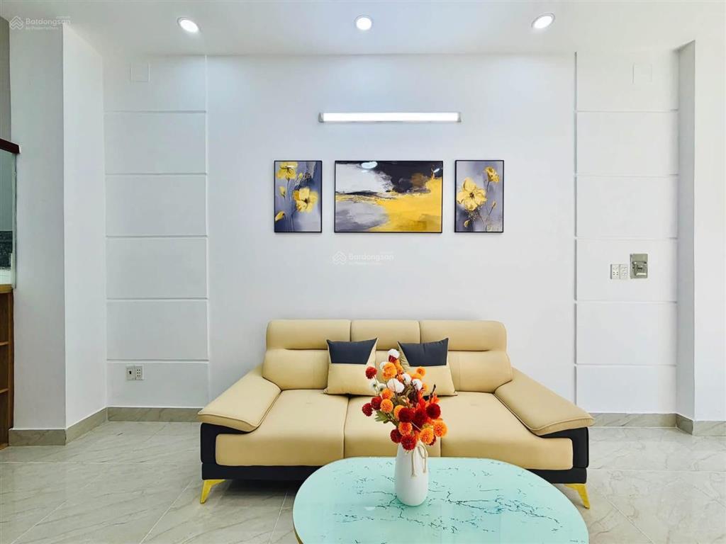 Chỉ nhỉnh 4 tỷ sở hữu ngay nhà phố 3 tầng, 3pn rộng rãi! nguyễn duy cung gò vấp