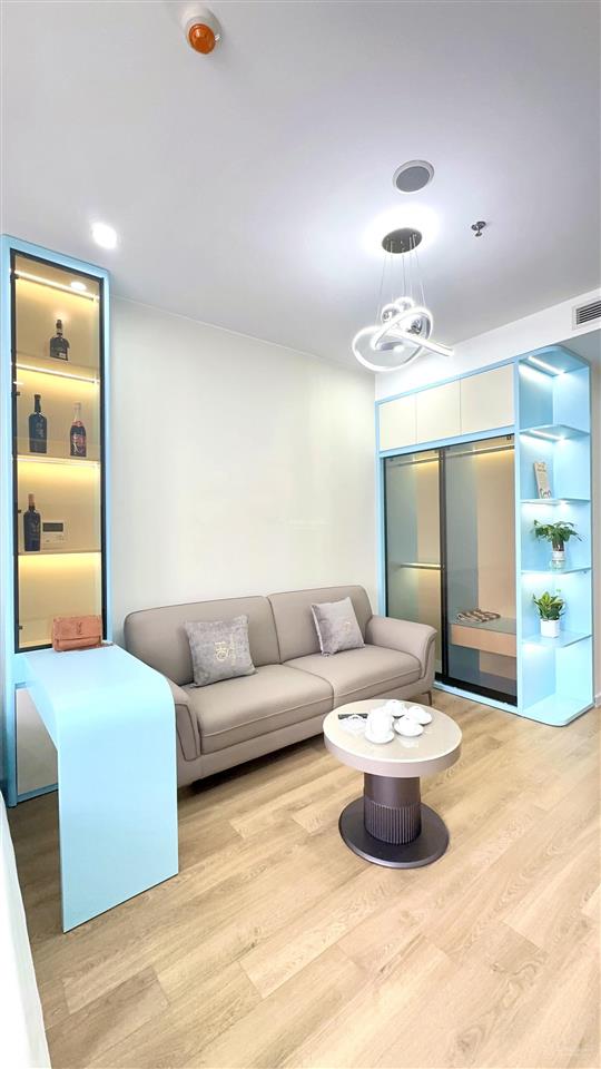 Chính chủ bán căn hộ studio icon40 hùng thắng quảng ninh . full nội thất siêu đẹp .