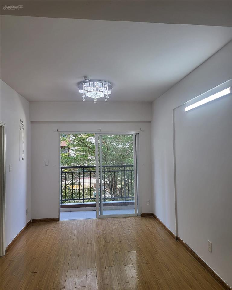 Bán căn hộ ehome 3, 2,7 tỷ, 64m2, 2pn + 2wc, đông nam, tây bắc