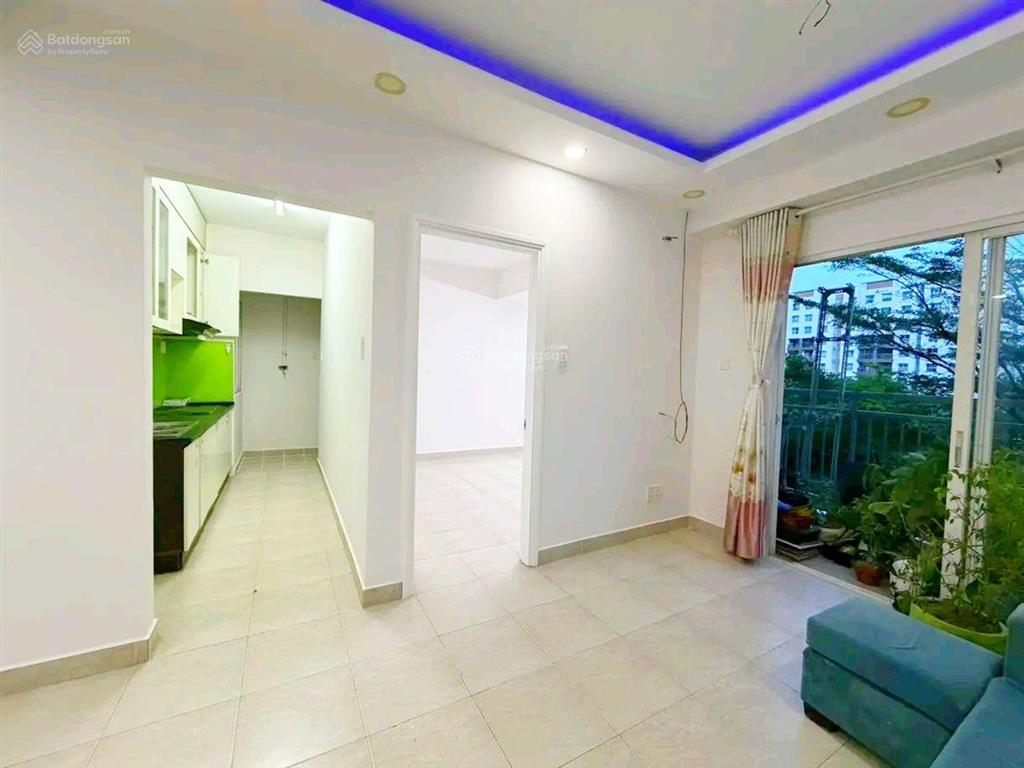 Bán căn hộ chung cư tại khu căn hộ ehome 3, giá tốt có ban công.2,75 tỷ, 64m2