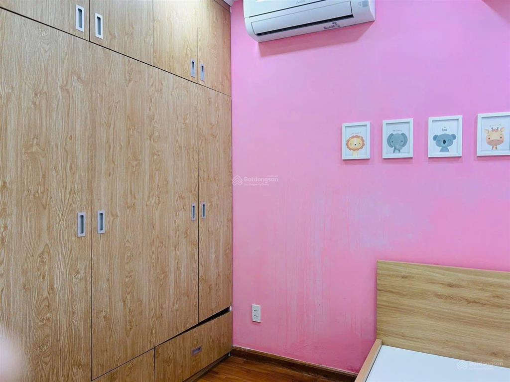Cần bán căn hộ ehom3 96m 3pn 3wc view đón gió mát giá rẻ