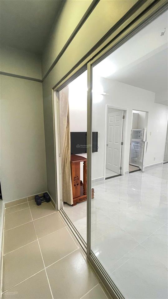 Bán căn hộ ehome 3 bình tân 2pn 2wc, nhà mới sửa đẹp, giá tốt có ban công