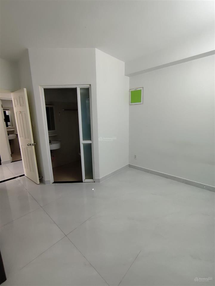 Ehome3 căn đẹp tầng 3, view thoáng chỉ 2.699 tỷ căn 2pn 2wc | de