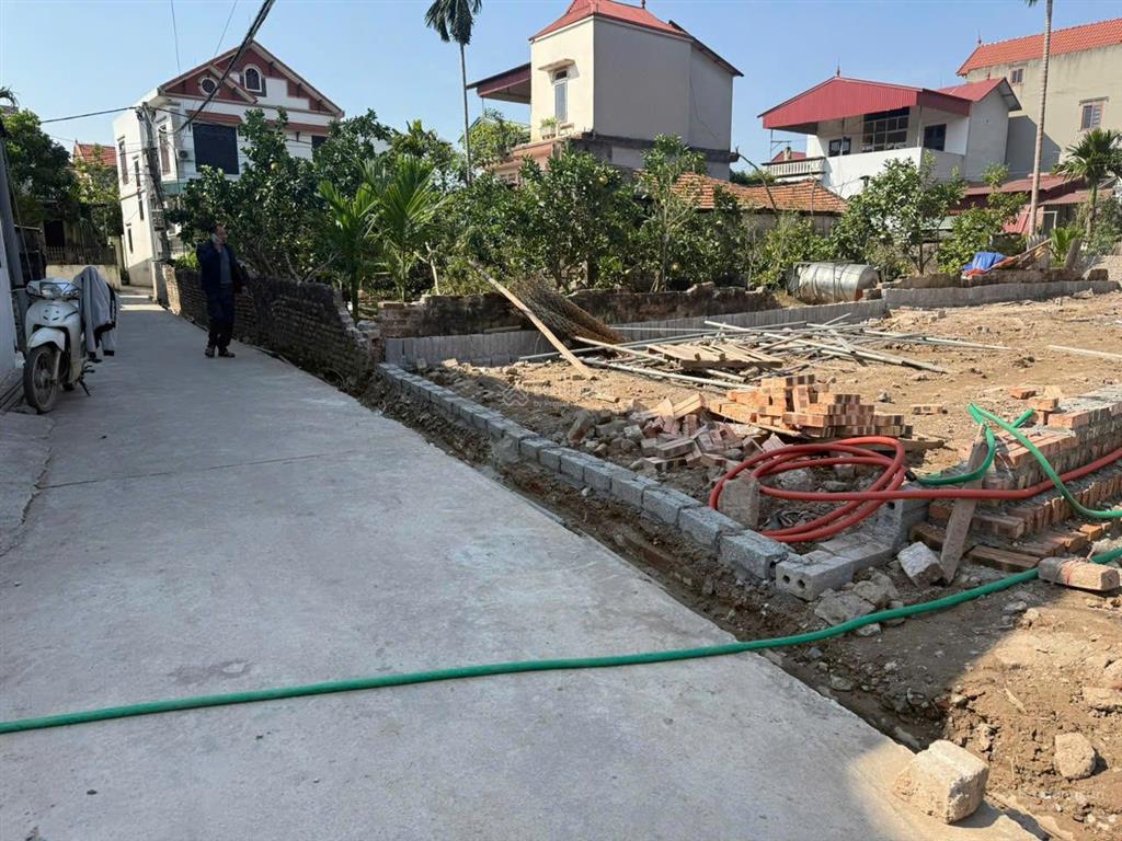 Bán đất phi liệt liên nghĩa văn giang, 130m2 giá 42tr/m2