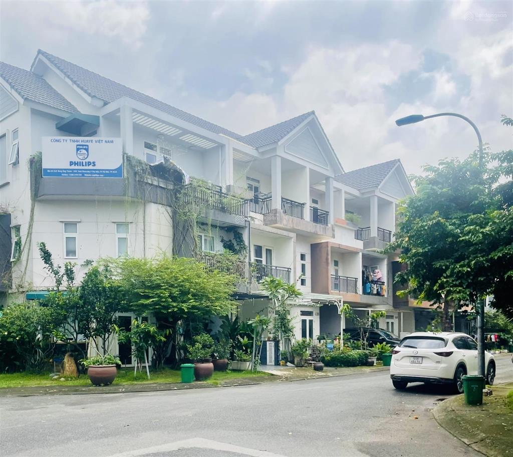 Cần bán nhà phố park riverside  bưng ông thoàn, q9. dt 5x17m giá tốt nhất