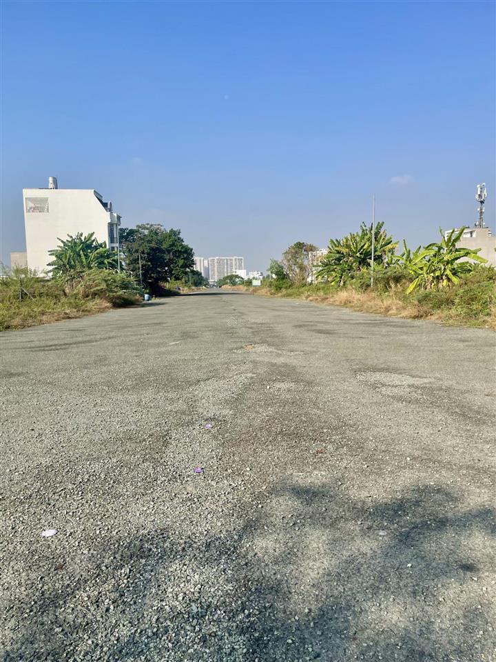 Bán nền giá tốt dự án sở văn hóa thông tin q9  100m² trục d5 thông ra bưng ông thoàn