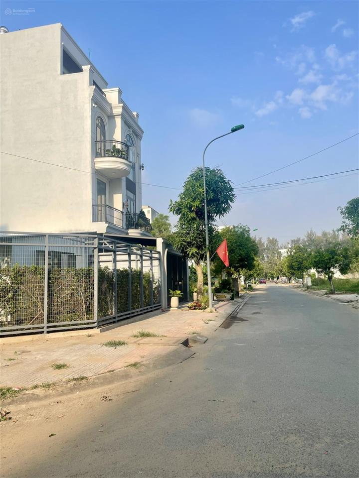 Bán đất dự án mẫu giáo trung ương 3, q9 vị trí đẹp, giá tốt khu phú hữu, tp. thủ đức