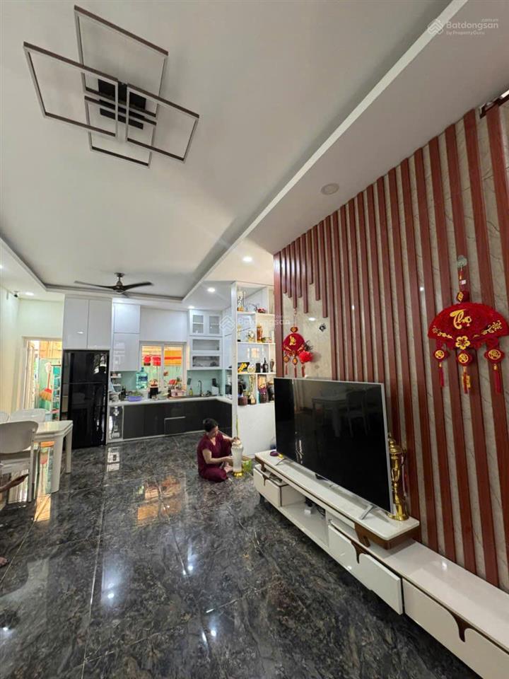 Bán nhà park riverside q9 căn góc 2 mặt tiền