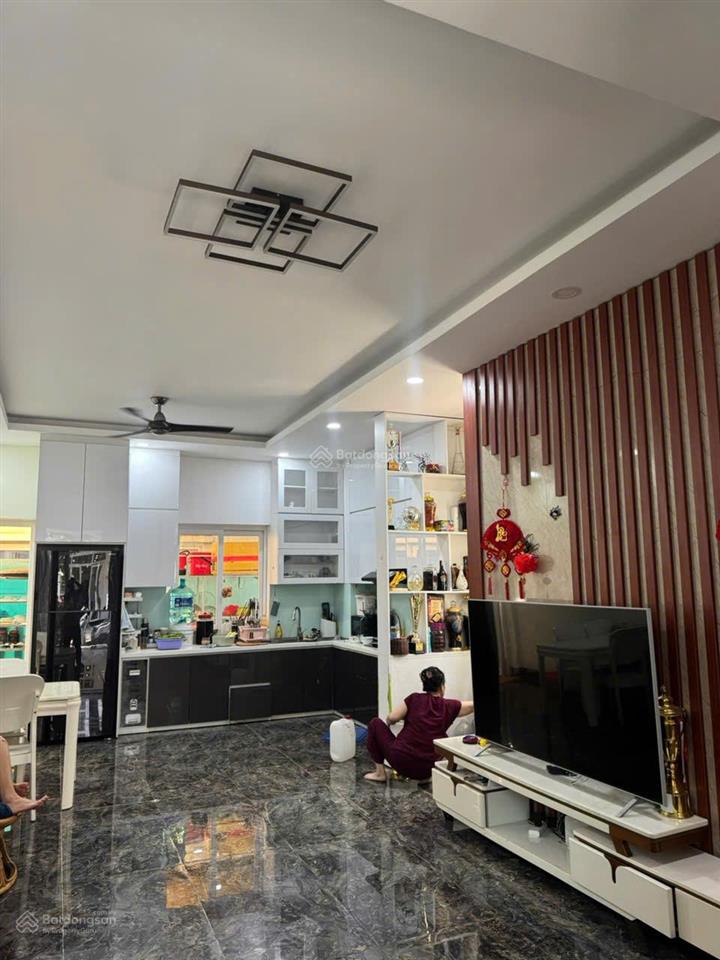 Bán nhà park riverside q9 căn góc 2 mặt tiền