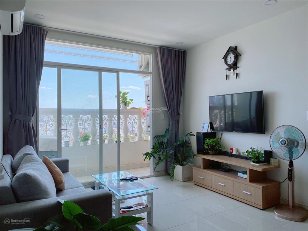2 phòng ngủ  grand riverside  80m2  full nội thất  giá 16 triệu. xem nhà 0939 609 ***