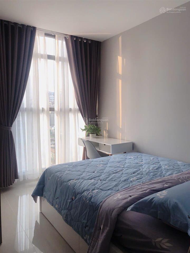 Saigon royal  1 phòng ngủ 1 toilet  full nội thất  16 triệu. xem nhà gọi 0939 609 ***