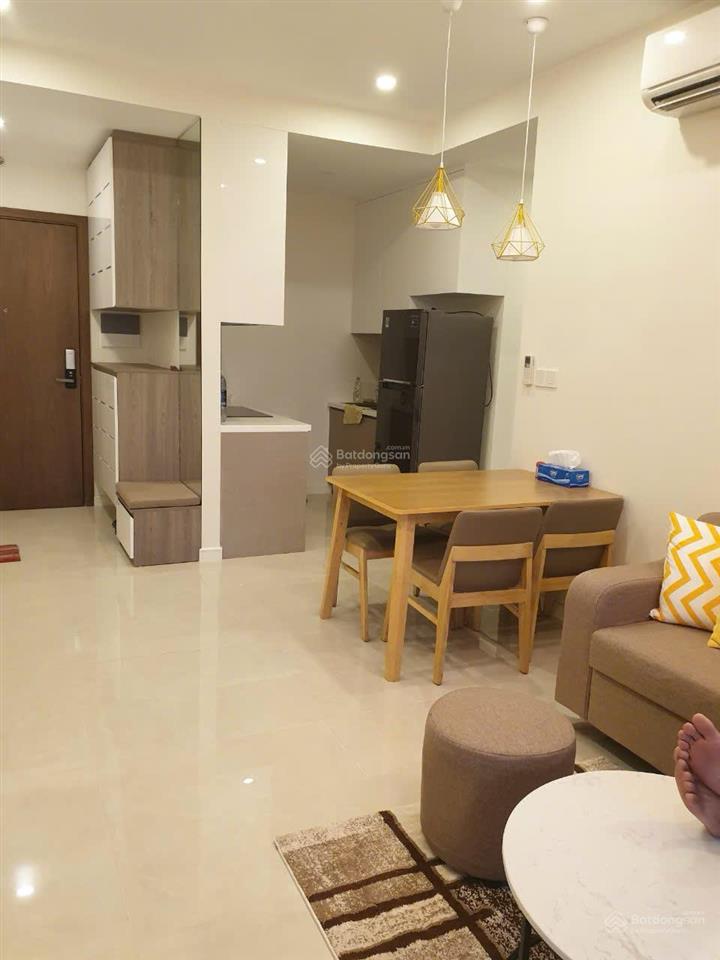 1 phòng ngủ  masteri millennium  full nội thất  19 triệu. xem nhà 0939 609 ***