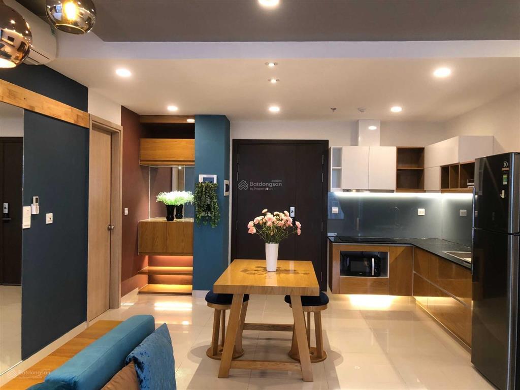 River gate  2 phòng ngủ 1 toilet  57m2  full nội thất  18 triệu. gọi xem nhà 0939 609 ***