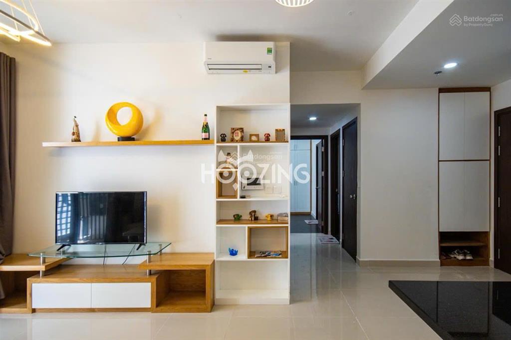 Tresor  2 phòng ngủ 2 toilet  full nội thất  22,5 triệu. xem nhà gọi 0939 609 ***