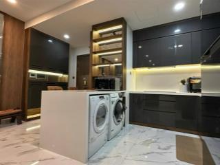 Saigon royal  2 phòng ngủ 2 toilet  full nội thất  24 triệu. xem nhà gọi 0939 609 ***