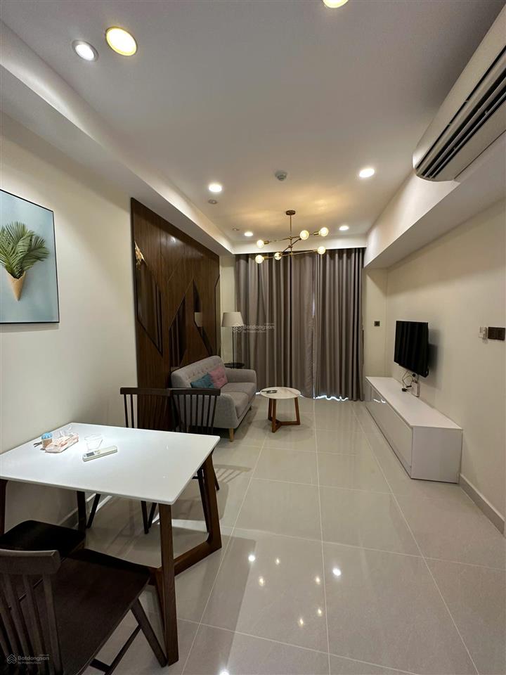 Saigon royal  2 pn 1 wc  60m2  full nội thất  19 triệu. xem nhà 0939 609 ***