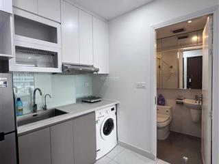 Millennium  studio  full nội thất  12,5 triệu. xem nhà ngay 0939 609 ***