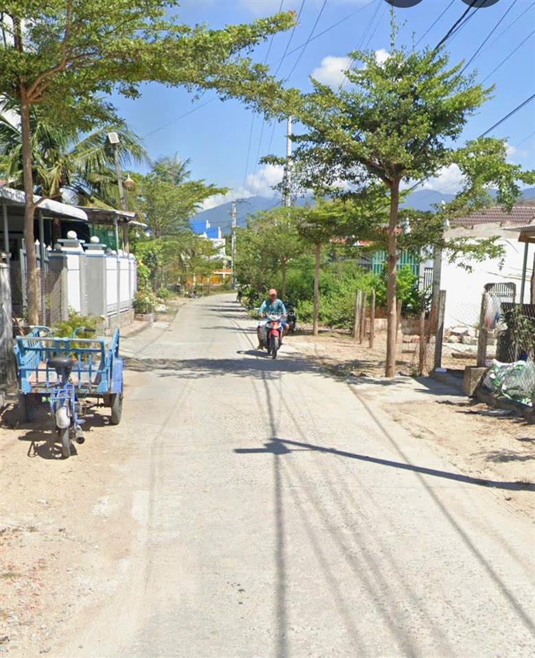 Bán đất 2 mặt tiền xuân tự 2 vạn hưng, vạn ninh, khánh hòa